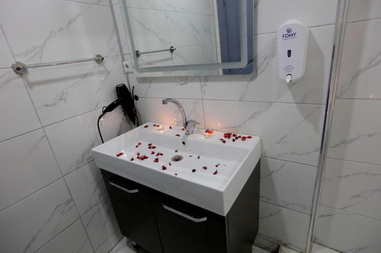 Sara Suit Hotel イスタンブール エクステリア 写真